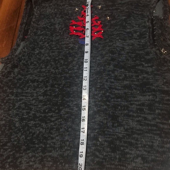 Vintage Christmas Sweater Vest Cardigan with Stitched Christmas Tree Des… - Picture 5 of 5
